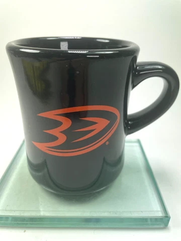 NHL Mighty Ducks Coffee Mug Hockey Souvenir Anaheim 8oz Vintage Thick Cup B18 Cover