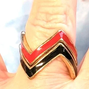 Two Vintage Red & Black Enamel Stacking Rings, Modern Fashion Rings Size 9 r- - Picture 1 of 5