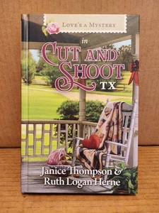 Love's a Mystery in Cut and Shoot, TX Guideposts 2022 - Bild 1 von 3