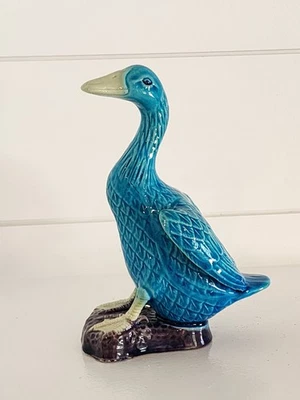 Estatuilla de ganso pato azul turquesa exportación china de colección base púrpura  Foto 1 de 4