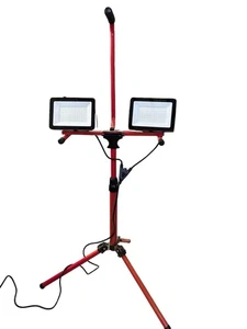 VEVOR 10000 Lumen LED Work Light Dual Head Corded W/Adjustable Tripod GT-TGD-01 - Picture 1 of 7