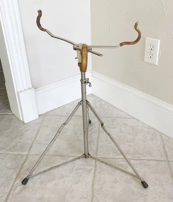 Soporte de tambor trípode niquelado Ludwig-WFL de colección Foto 1 de 4