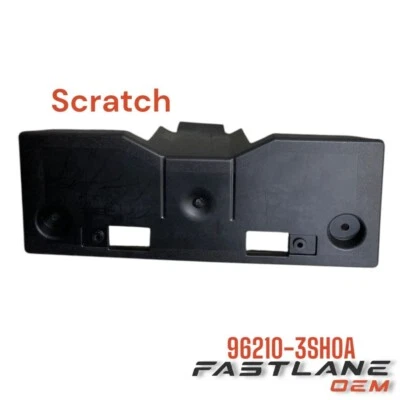 Soporte de placa Nissan Sentra 2013-2015 nuevo OEM 96210-3SH0A Foto 1 de 4