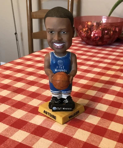 NBA #8 ANTOINE WALKER AT&T Wireless Bobblehead Blue Cover