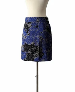 BANANA REPUBLIC Skirt Blue Gray Black Floral Knee Length Straight Pockets Sz 0 - Picture 1 of 7