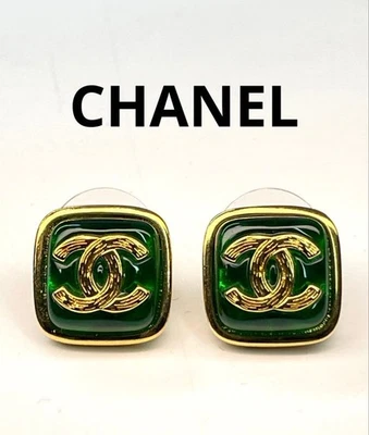 Pendientes Cuadrados CHANEL Verde con Marca Coco (2011) Accesorios Mujer U7089 Foto 1 de 4