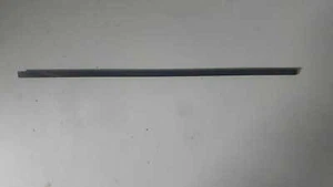 Toshiba Satellite L555 Serie Cover Lünette Computergehäuse Leiste Streifen Oben - Picture 1 of 1