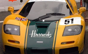Race Car PoweredBy BMW McLaren Classic Le Mans Hot Rod Carousel YELLOW 1:18 - Picture 1 of 11