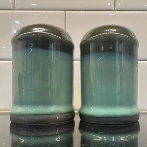 Sango Nova Green Salt/Pepper Shaker(s) 2 And 3 Holes With Stoppers EUC - Picture 1 of 7