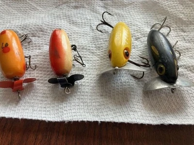 Helin Fishcake (2) superficie y dos Jitterbugs todo DE COLECCIÓN DE LOS AÑOS 50 o 60 Foto 1 de 4