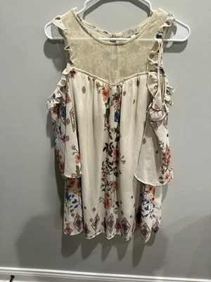 Soulmates Cream Floral Ruffle Blouse Off the Shoulder Sleeves Size L - Image 1 of 4