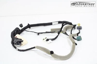 Arnés de cableado de puerta del lado del pasajero delantero derecho Nissan Murano 2021-2024 OEM Foto 1 de 4