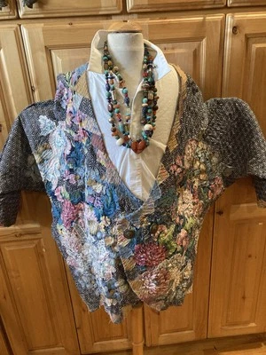 Amazing Art to Wear  Artisan Boutique Handmade Kimono/Jacket Quilted Reversible - Image 1 of 4