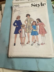 Vintage 1970’s “Style” Sewing Pattern for 5 Styles of Girls’ Dresses Size 8 - Picture 1 of 2