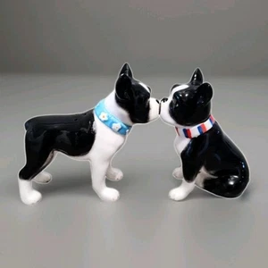 Westland Boxer Hund Salz & Pfefferstreuer magnetisch küssende Welpen Keramik Set - Bild 1 von 7