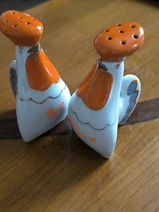Salseros Zoomorfos De Porcelana Rusa Gallo Sal Y Pimienta URSS USSR Polonsky - Foto 1 di 14