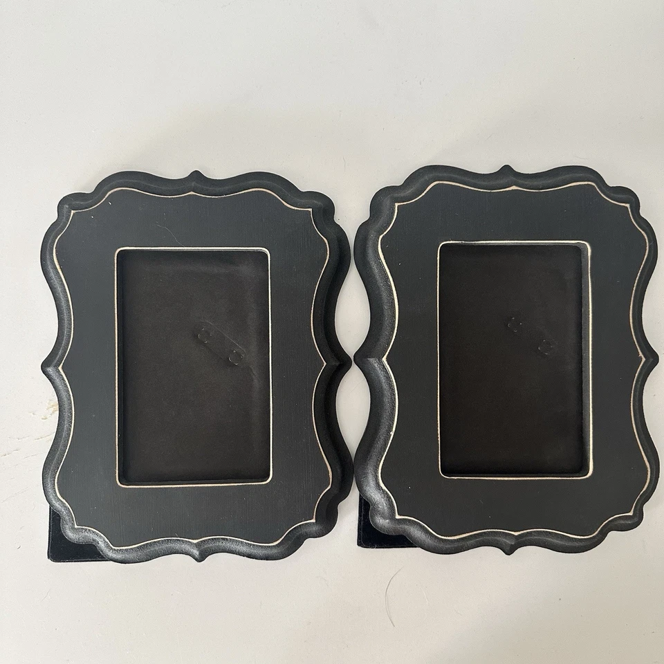 pair of black picture frames with an ornate, scalloped edge For 4x6 Photo - Image 1 of 4