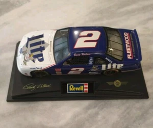 Vintage NASCAR #2 Rusty Wallace Miller Lite 1997 Ford Thunderbird 1:24 - Picture 1 of 5