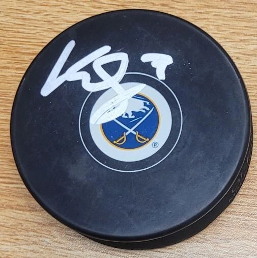 Disco de hockey autografiado KYLE OKPOSO Buffalo Sabres - con certificado de autenticidad Foto 1 de 1