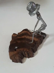 Holley Molley temática de colección pequeño alambre de metal golfista mini golf escultura base de madera - Imagen 1 de 12