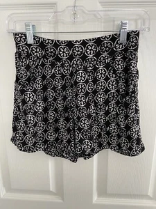 Gap Kids Girls Black and White Shorts X-Large Kids Elastic Waist Pockets EUC - Picture 1 of 9