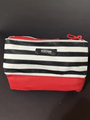 Estuche de viaje de maquillaje Kenneth Cole Reaction Foto 1 de 4