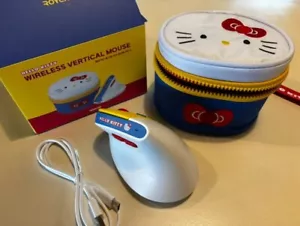 Sanrio Characters Ergonomics Vertical Wireless Mouse + Character Pouch Set - Picture 1 of 2