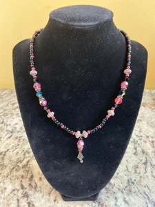 Emily Ray Swarovski Kristall Perlen Halskette Schwarz Rosa Boho Handarbeit Schmuck - Bild 1 von 5