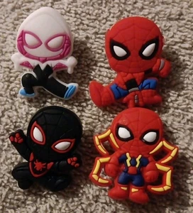 Set di 4 Crocs Spiderman - Foto 1 di 6