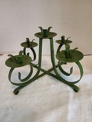 Candelabro pilar decorativo para el hogar artesanal de hierro 5 brazos VERDE DE COLECCIÓN 8" X 6" Foto 1 de 4