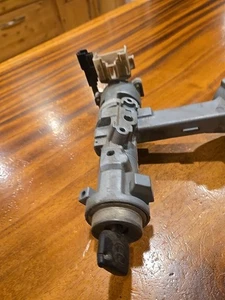 Toyota Tacoma 1999 bloqueo de columna de dirección OEM P8917b241 - Imagen 1 de 9