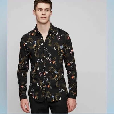 Camisa para hombre Reiss floral calce ajustado con botones talla pequeña Foto 1 de 4