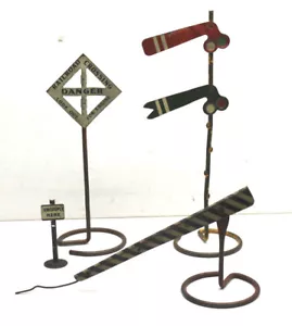 3 pc 8-9" Tall Antique Metal "O" Gauge Train Layout Signs+Signals Americana! - Picture 1 of 5
