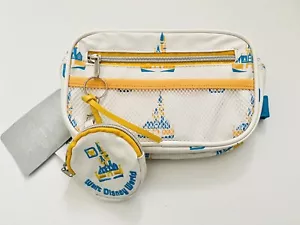 Disney Parks Vault Collection 50th Anniversary Castle Fanny Pack & Coin Purse - Bild 1 von 8