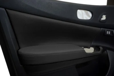 Inserto Panel Puerta Apoyabrazos Cuero Sintético para Nissan Máxima 09-14 Negro Foto 1 de 2