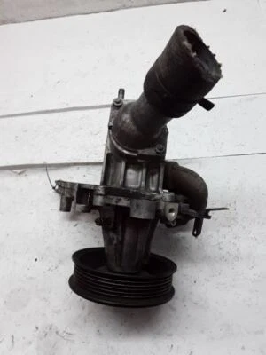 Thermostat Housing w/ Pulley 2002 LEXUS ES300 ES-300 A-45P - Imagem 1 de 4