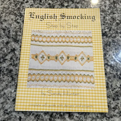 Libro inglés Smocking paso a paso prendas de costura Sandy Hunter Foto 1 de 4