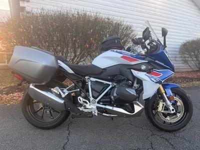 BMW Serie R 2024  Foto 1 de 4