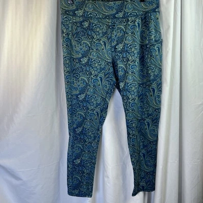 Leggings D&Co Active Verde Estampado Paisley Con Bolsillos Mujer Talla Mediana Pequeña Foto 1 de 4