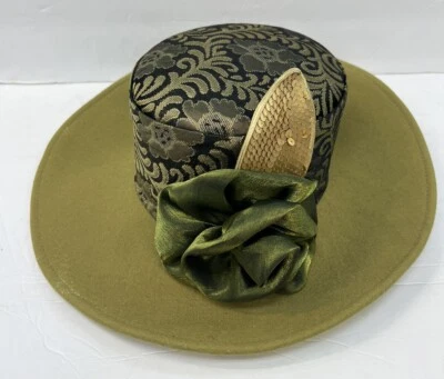 Vintage Original Whittall & Shon Stunning Metallic Green/Black Hat #A# - Image 1 of 4