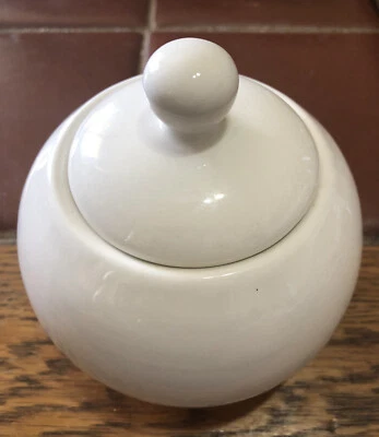 10 STRAWBERRY STREET ROUND FROST SOLID WHITE LIDDED PORCELAIN SUGAR BOWL DISH  - Image 1 of 3