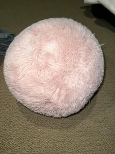 Pink faux fur ball pillow 13 inches wide - Picture 1 of 1