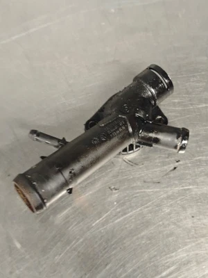 VW GOLF VI POLO V 5 SEAT IBIZA AUDI A1 CONDUIT BRIDE REFROIDISSEMENT 03L121131F - Photo 1/3