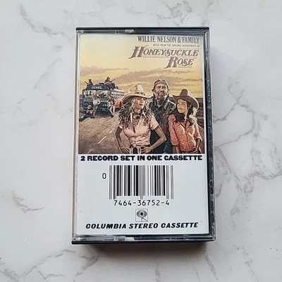 Willie Nelson and Family cassette tape 1980 Honeysuckle Rose soundtrack NICE! — 第 1/4 张图片