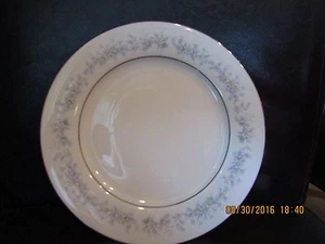 Set of 4 Noritake MARYWOOD Contemporary Fine China 8 1/4" Salad LuncheonPlates  - Picture 1 of 5