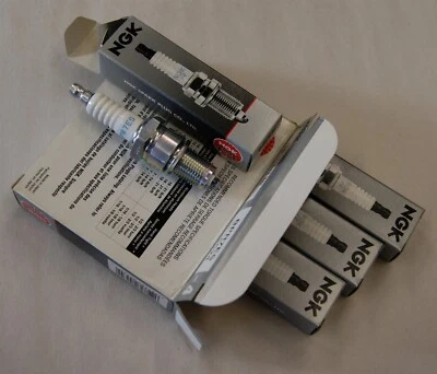 NGK 4 Pack of Genuine OEM (5534) Spark Plugs, BPR7ES-4PK, SH6419 - Image 1 of 2