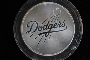 New Zealand Mint 2024 1 oz .999 Silber MLB LA Dodgers Medaille in Kapsel! - Bild 1 von 2