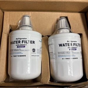 (Confezione da 2) AmazonBasics - Filtro acqua frigorifero di ricambio - AMZN-00003G-P - Foto 1 di 4
