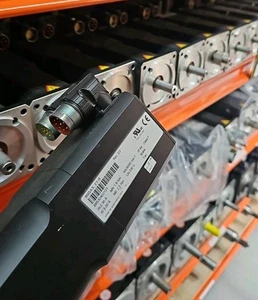 B&R 8MSA3L.E3-I6 Rev. Servomotor D3 6000 rpm - Imagen 1 de 1