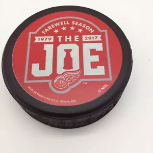 Official Detroit Red Wings "Farewell To The Joe" Commemorative Puck 1979-2017 - Bild 1 von 7